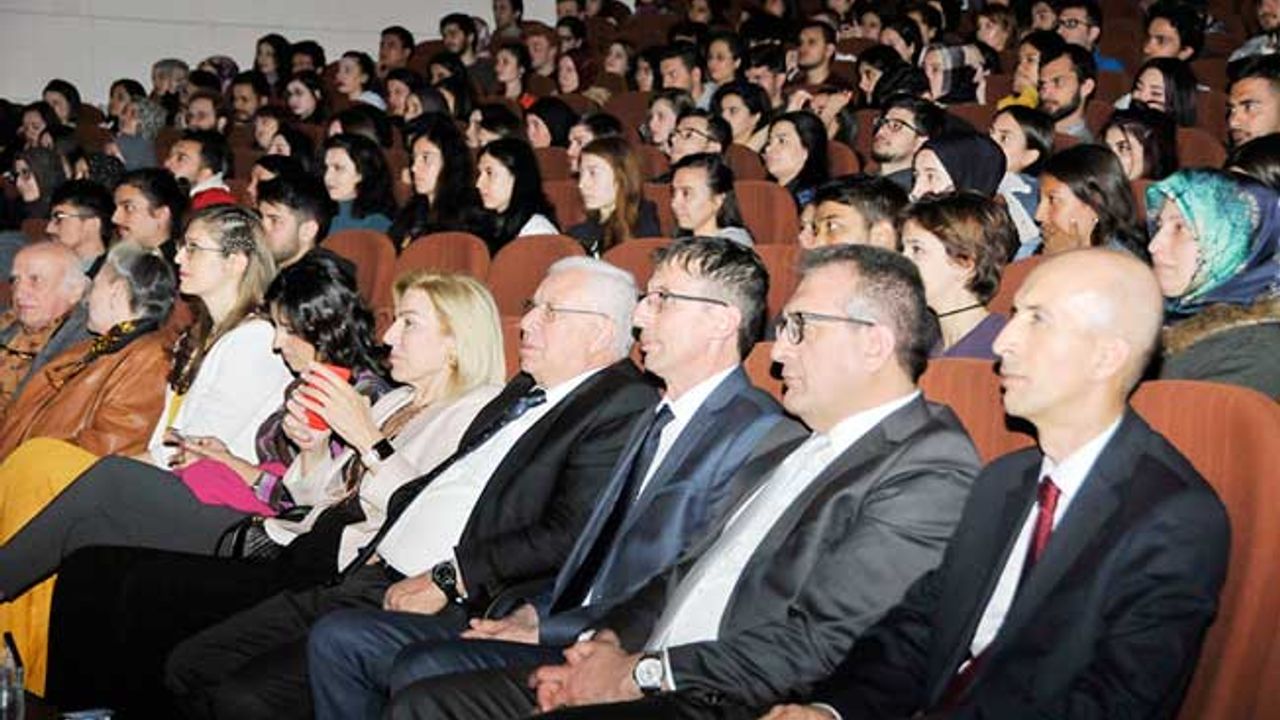 7. Dilek Sabancı Tiyatro Festivali başladı