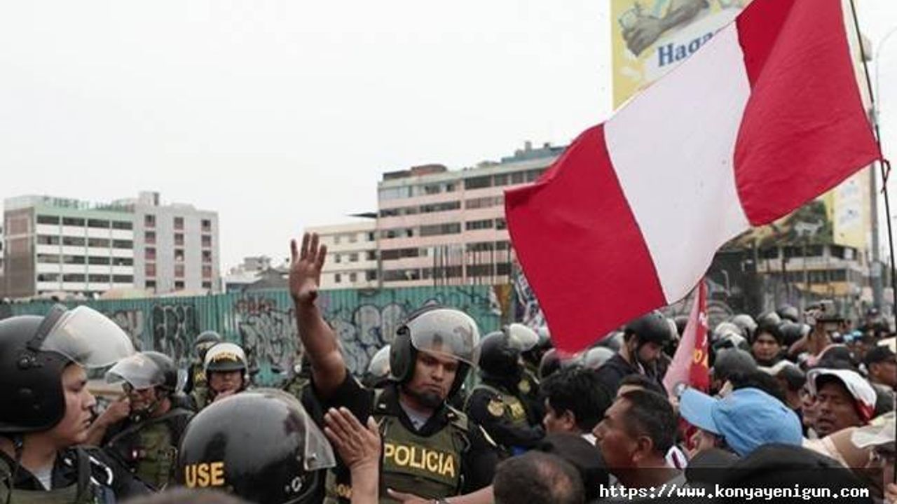 Peru'daki protestolarda ölenlerin sayısı 26'ya yükseldi