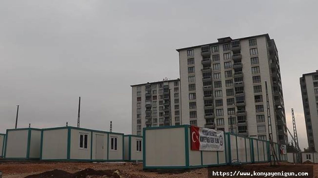 Depremlerden etkilenen Malatya'da 4 bin kişinin kalacağı konteyner kent kuruluyor