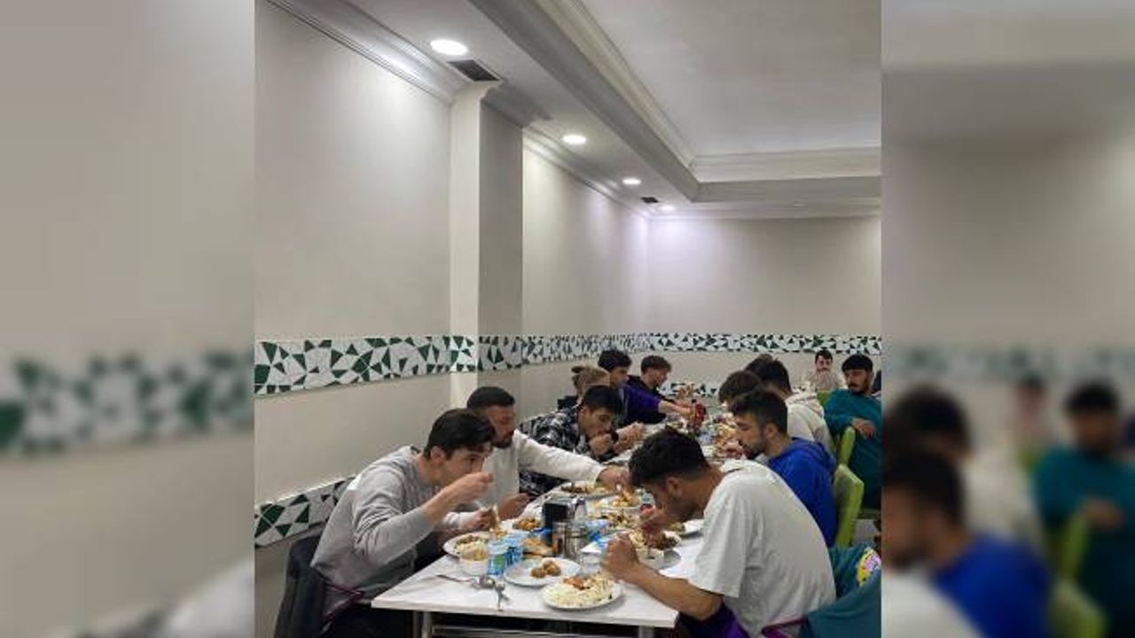 1922 Konyaspor iftar programı düzenledi