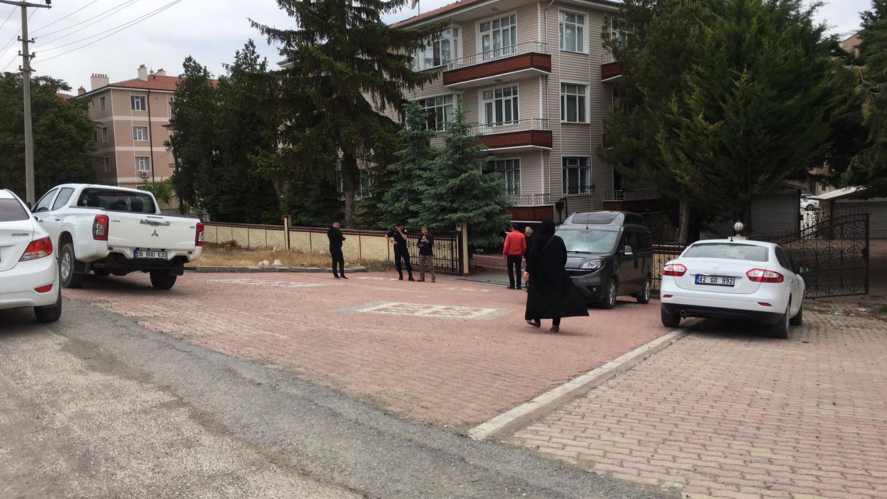Konya'da yaşlı kadın evinde ölü bulundu