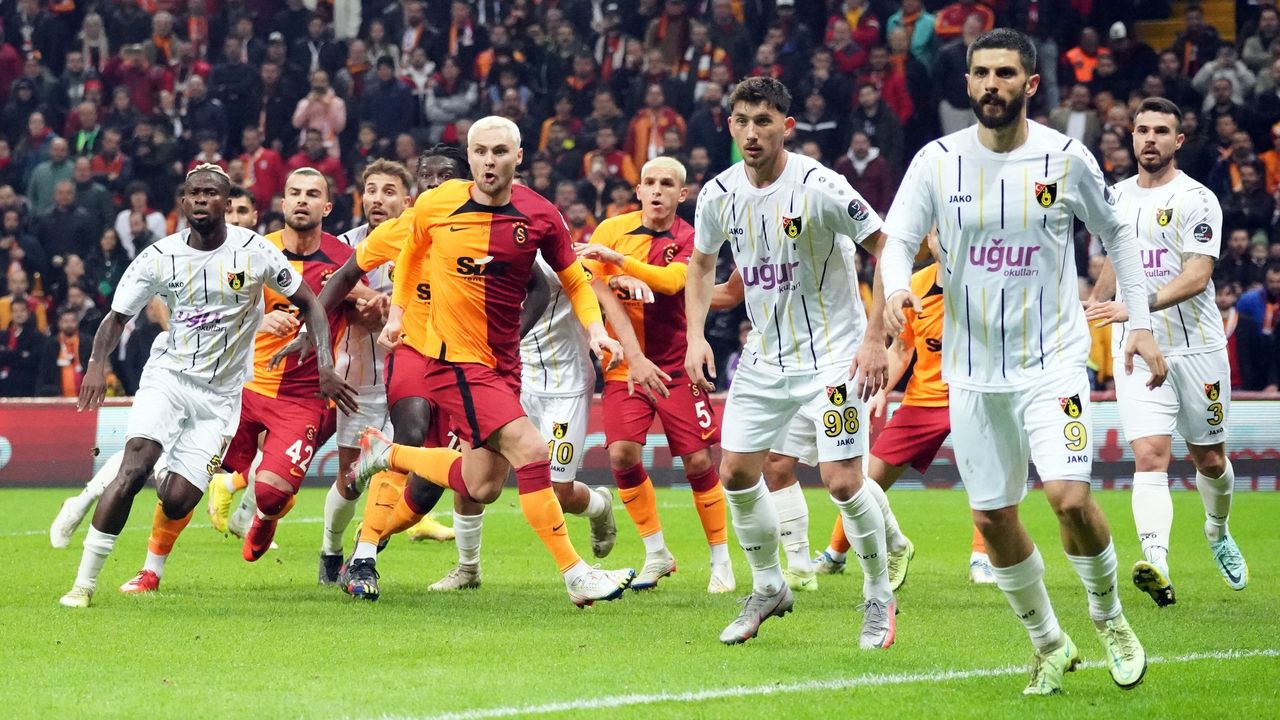 Galatasaray'da, gözler İstanbulspor'da