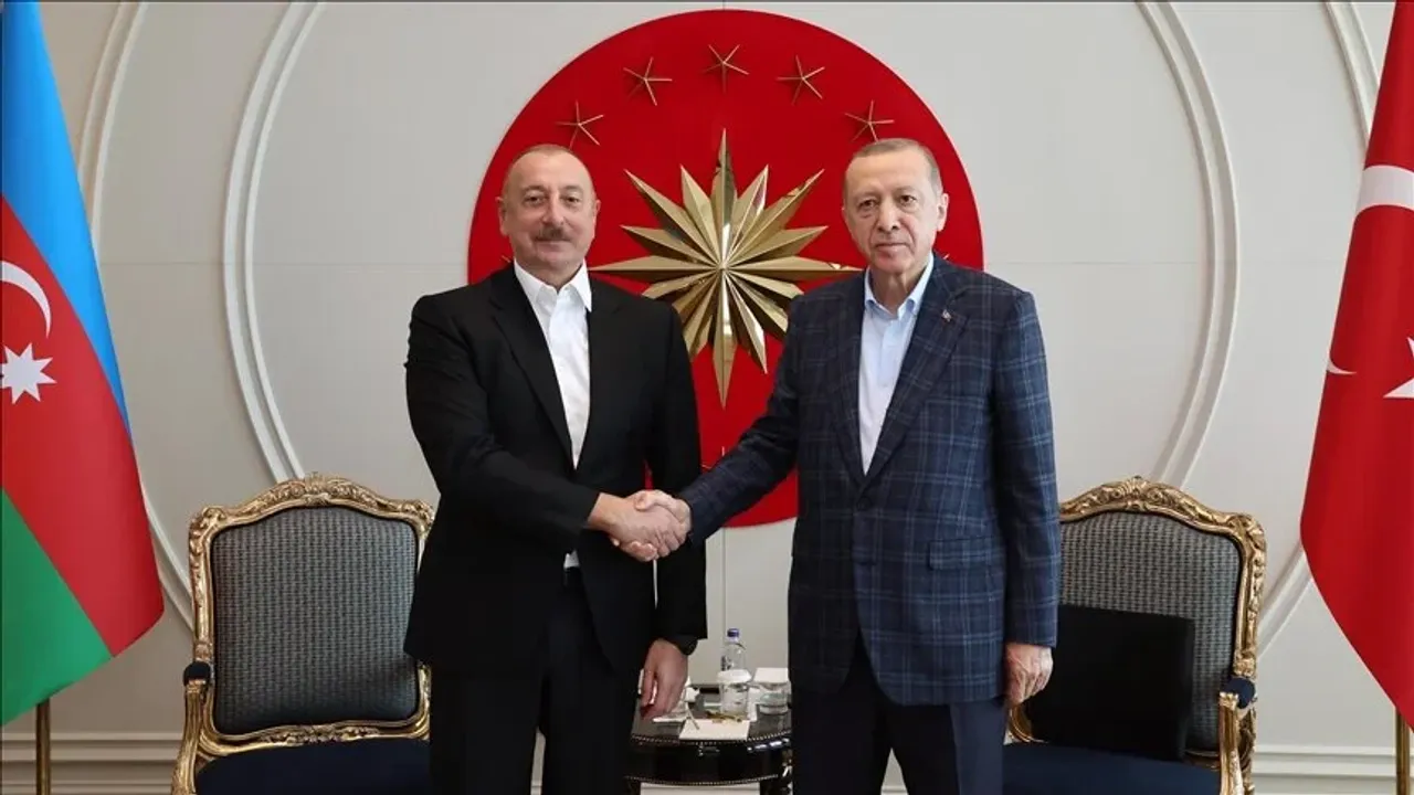 Aliyev: Kardeş Türk halkı bu seçimlerde de liderine güvenini gösterdi