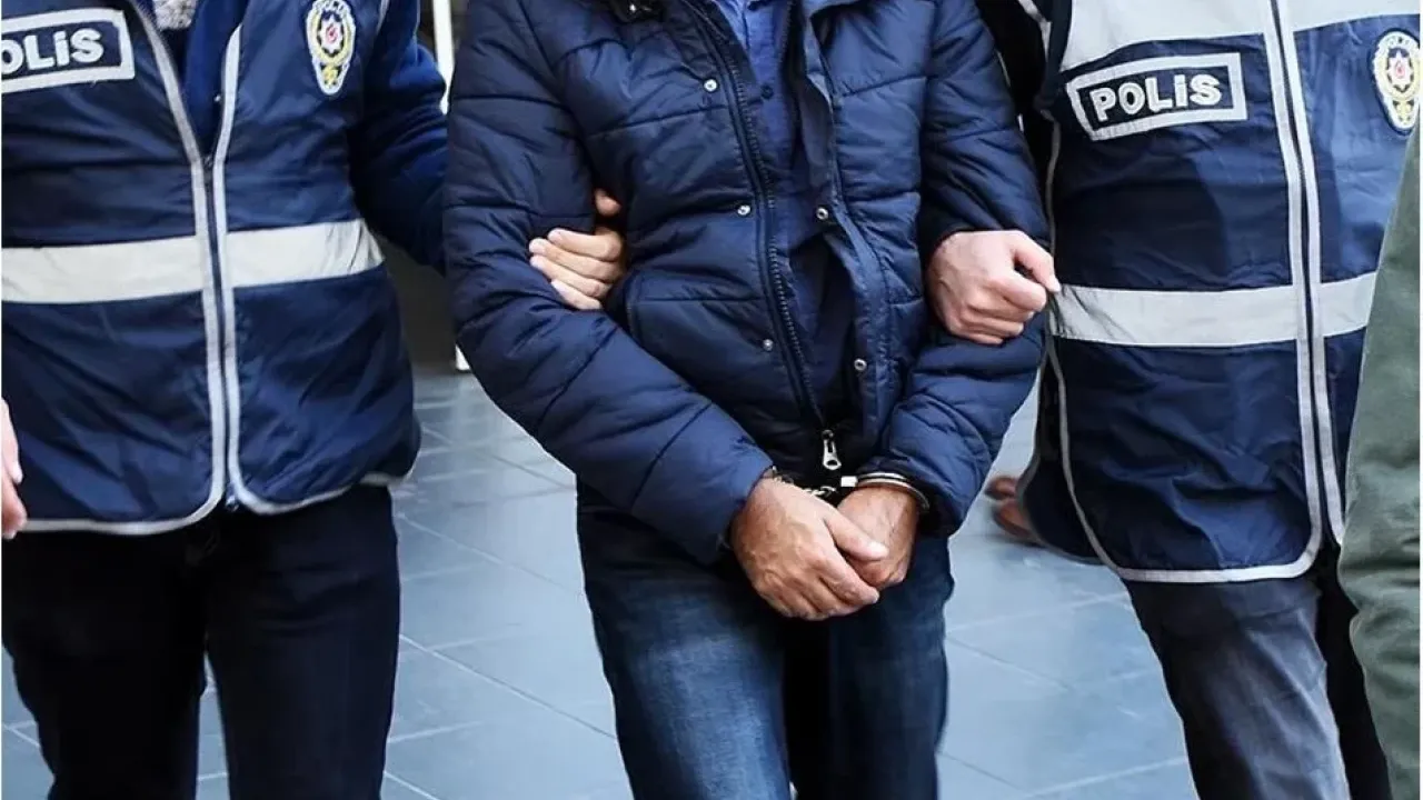 11 ilde eş zamanlı şafak baskını: Çok sayıda suç kaydı bulunan şebeke çökertildi