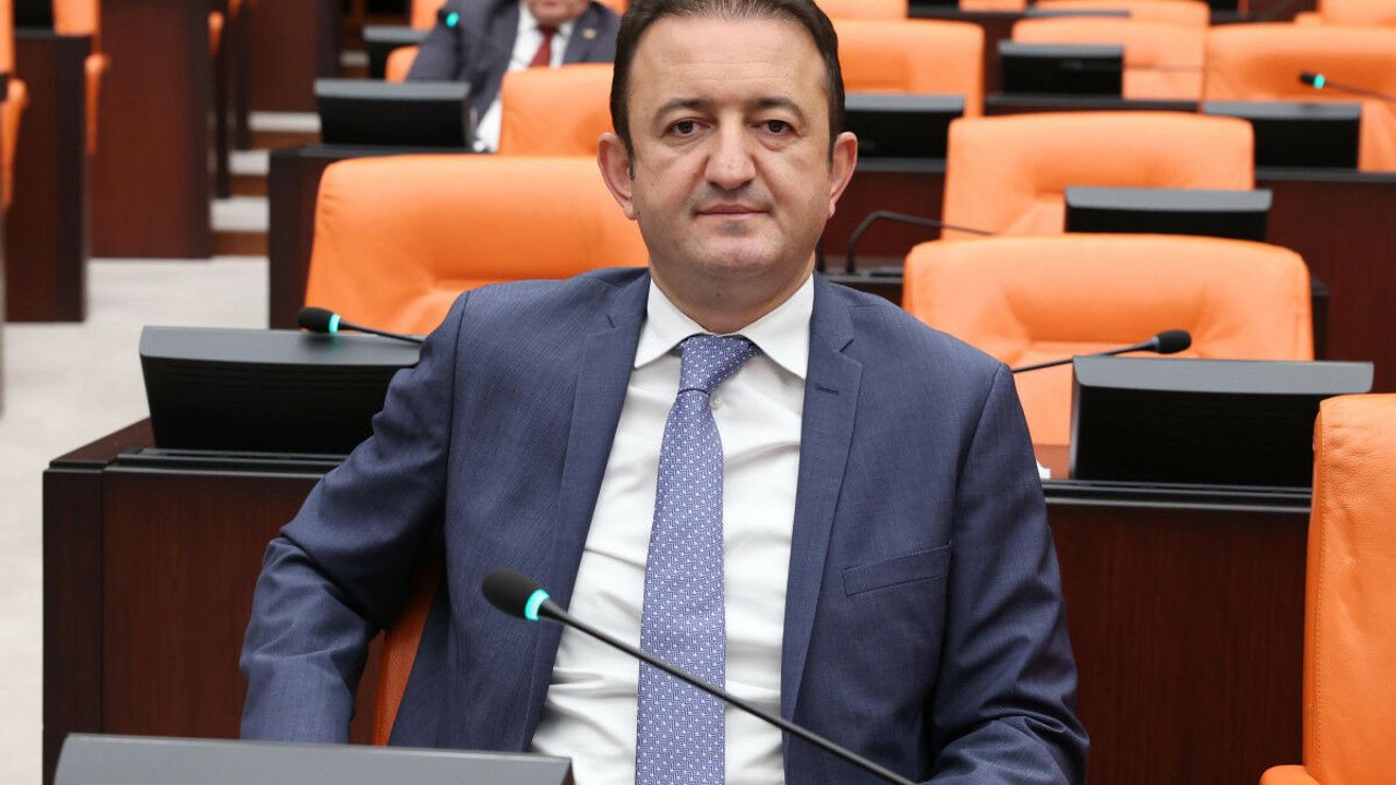 Barış Bektaş'tan bayramın ruhuna vurgu yapan açıklama!