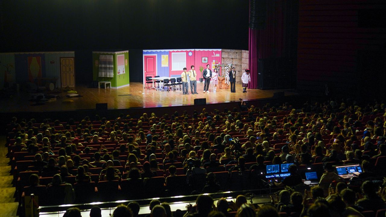 Konya’da gençlerin sahne performansı hayran bıraktı