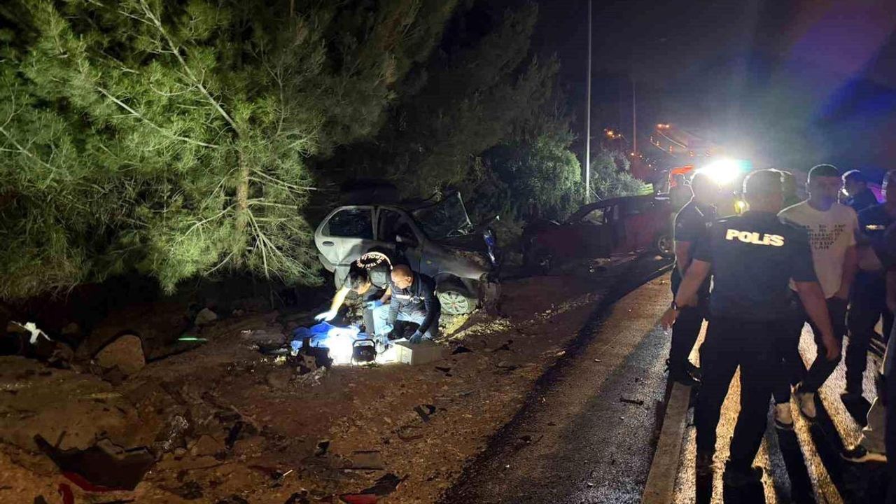 Adana'da katliam gibi kaza: Aynı aileden iki kişi hayatını kaybetti, Bir Çocuk yaşam mücadelesi veriyor