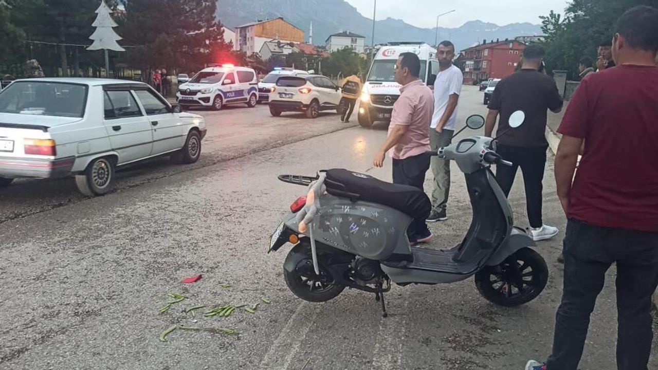Seydişehir’de trafik kazası: Motosikletli gençler 