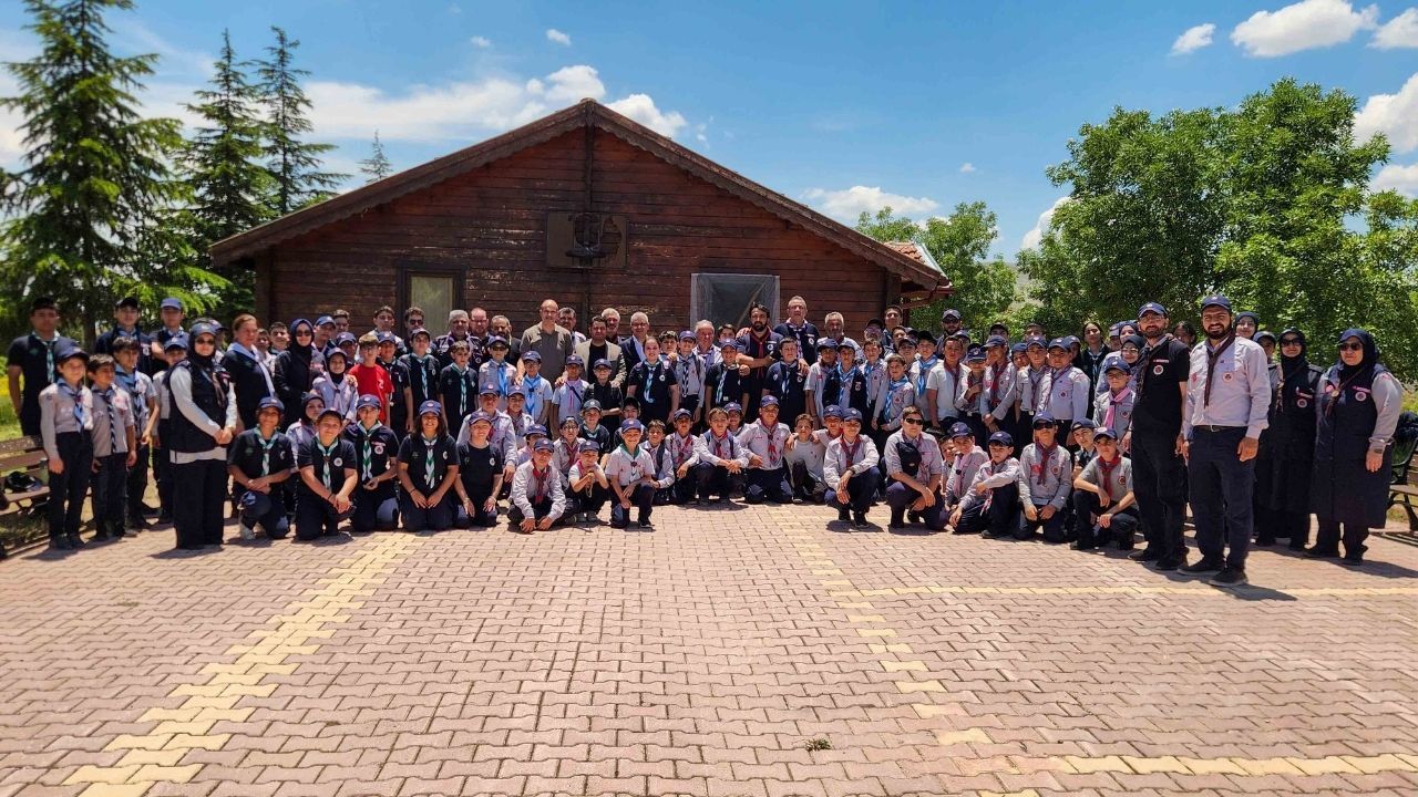 Doğanın kalbinde büyük buluşma: Konya izcileri Meram’da kamp