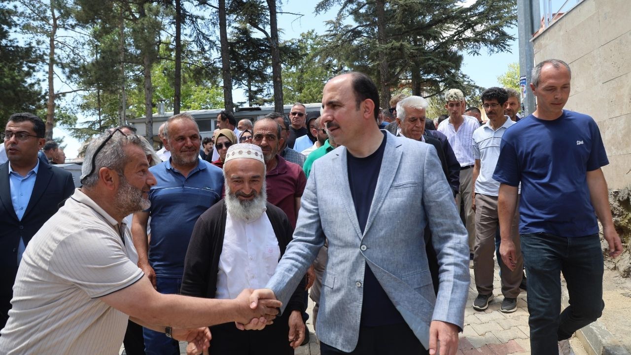 Başkan Altay’dan Hüyük ve Derbent’e çıkarma: Yatırımlar saha
