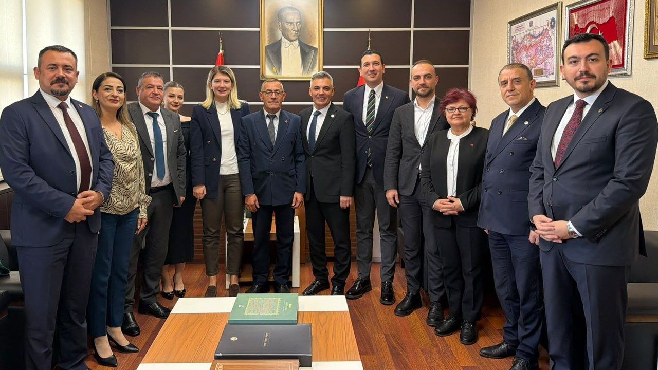 CHP'den Baro Başkanı Unkur'a Ziyaret