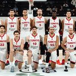 12 Dev Adam'dan tarihi galibiyet!
