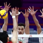 Son set yürekleri ağza getirdi! Erkek milli voleybol takımımız bronz i̇çin sahaya çıkıyor
