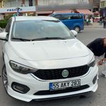Yürekler ağza geldi! İki kadına birden çarptı...