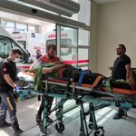 Seyir halindeki römork devrildi! Çok sayıda yaralı var...
