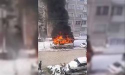 Konya'da yangın paniği! Okul servisi alev alev yandı