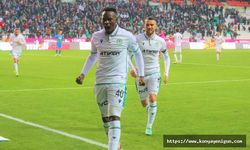 Konyaspor’un Kongolu yıldızı Mpoku kayıplarda