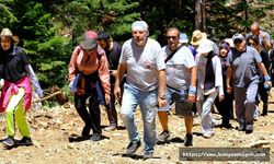 Sağlık için yürüyorlar!
