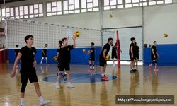 Voleybol kampına yoğun katılım oldu