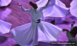 Mevlana dünyanın farklı yerlerinden gelen turistleri Konya'da bir araya getiriyor