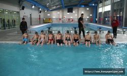 Beyşehir’de yarı olimpik yüzme havuzu hizmete girdi