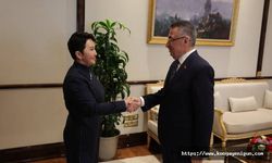 Cumhurbaşkanı Yardımcısı Oktay, Moğolistan Dışişleri Bakanı'nı  kabul etti