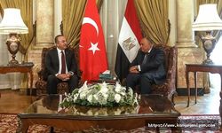 Dışişleri Bakanı Çavuşoğlu, temaslarda bulunmak için Mısır'a gitti