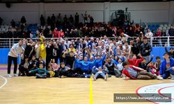 Büyükşehir baskette coştu!