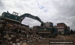 DSİ, Hatay'da 1 milyon 400 bin ton moloz taşıdı
