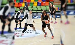 Konyaspor Basket lige tutunmak istiyor