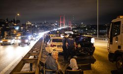 15 Temmuz Şehitler Köprüsü girişinde zincirleme trafik kazası!