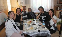 Karapınarlı aileye Güney Koreli misafir