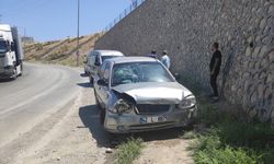 Konya plakalı araç Adıyaman'da kaza yaptı