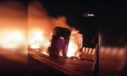 Hindistan’da devrilen otobüs alev aldı: 25 ölü, 8 yaralı
