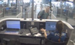 FETÖ firarisi ABD pasaportuyla Havalimanı'nda yakalandı