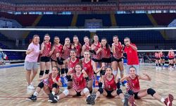 Aydın’ın kızları Türkiye ikincisi oldu