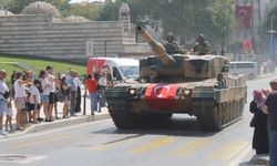 Edirne’de 30 Ağustos töreninde askeri birlikler hayran bıraktı