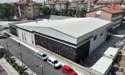 'Tarihi Konya Lisesi Spor ve Konferans Salonu yeni eğitim dönemine hazır'