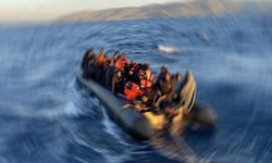 İtalya'da sığınmacı teknesi battı!