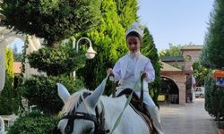 Özbilgiç ailesinin mutlu günü