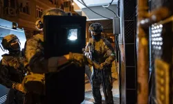 8 ilde zehir tacirlerine eş zamanlı operasyon!
