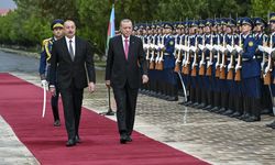 Cumhurbaşkanı Erdoğan, Nahçıvan'da resmi tören ile karşılandı