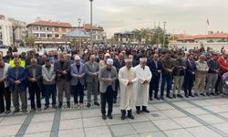 Konya'da gıyabi cenaze namazı kılındı