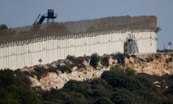 İsrail'in Lübnan'a saldırısında siviller yaralandı