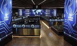 Borsa rekorla güne girdi