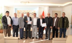 Başkan Şen’den oda üyesi esnafa ödül
