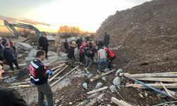 Kum ocağında göçük: 1 ölü, 1 yaralı