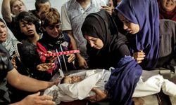 Gazze'de sivillere yönelik katliamlar sürüyor