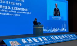 UCLG Başkan Altay Çin'de dünya belediyelerine hitap etti