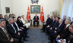 Erdoğan, Türkiye'nin Atina Büyükelçiliği'ni ziyaret etti